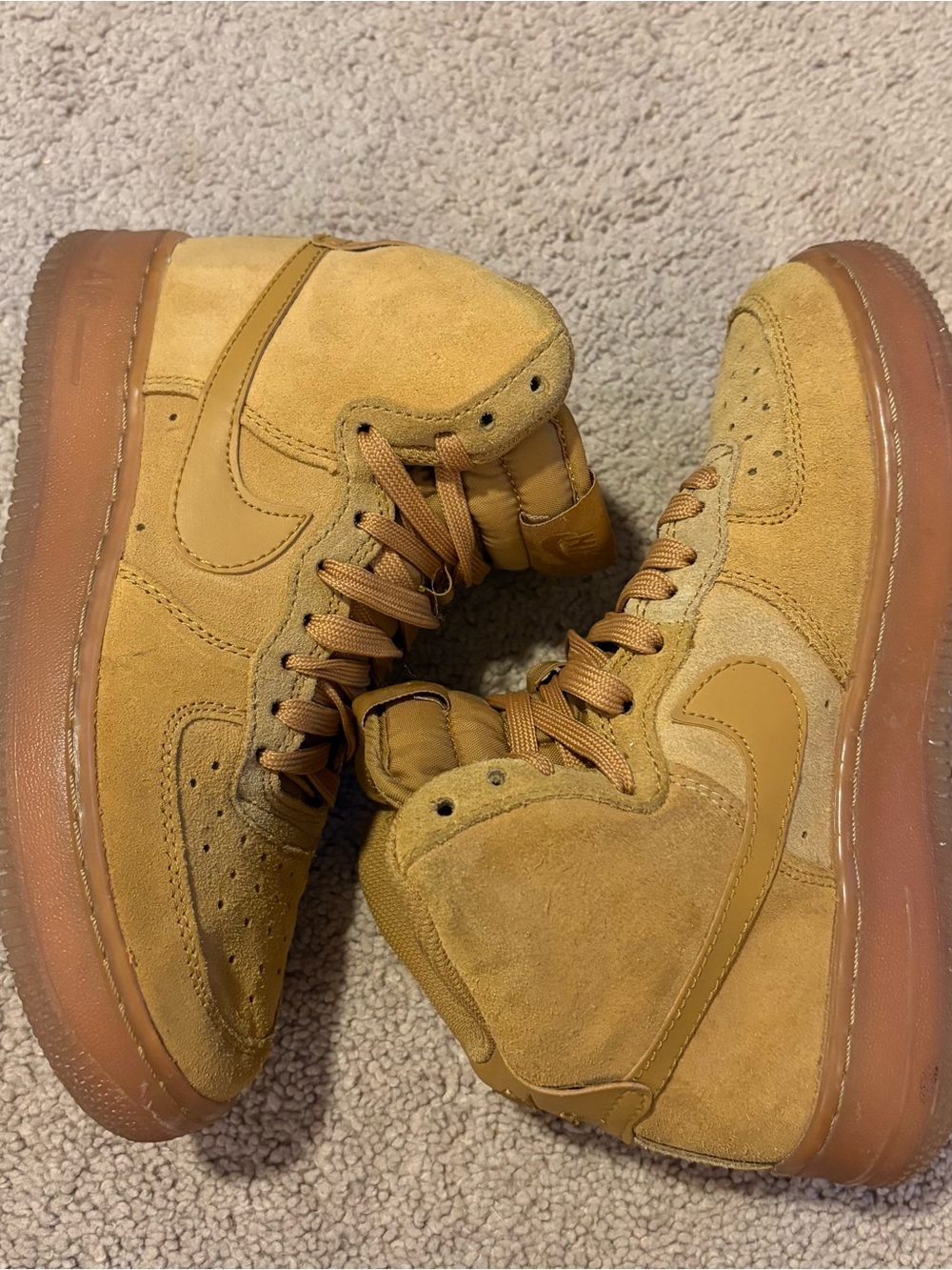 Nike Airforce 1 High Wheat Flax LV8 3 Sneakers Size GS US4.5Y